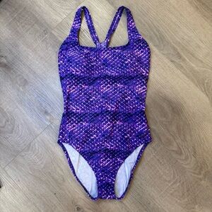 Speedo one piece purple racerback swimsuit with shelf bra (10) EUC